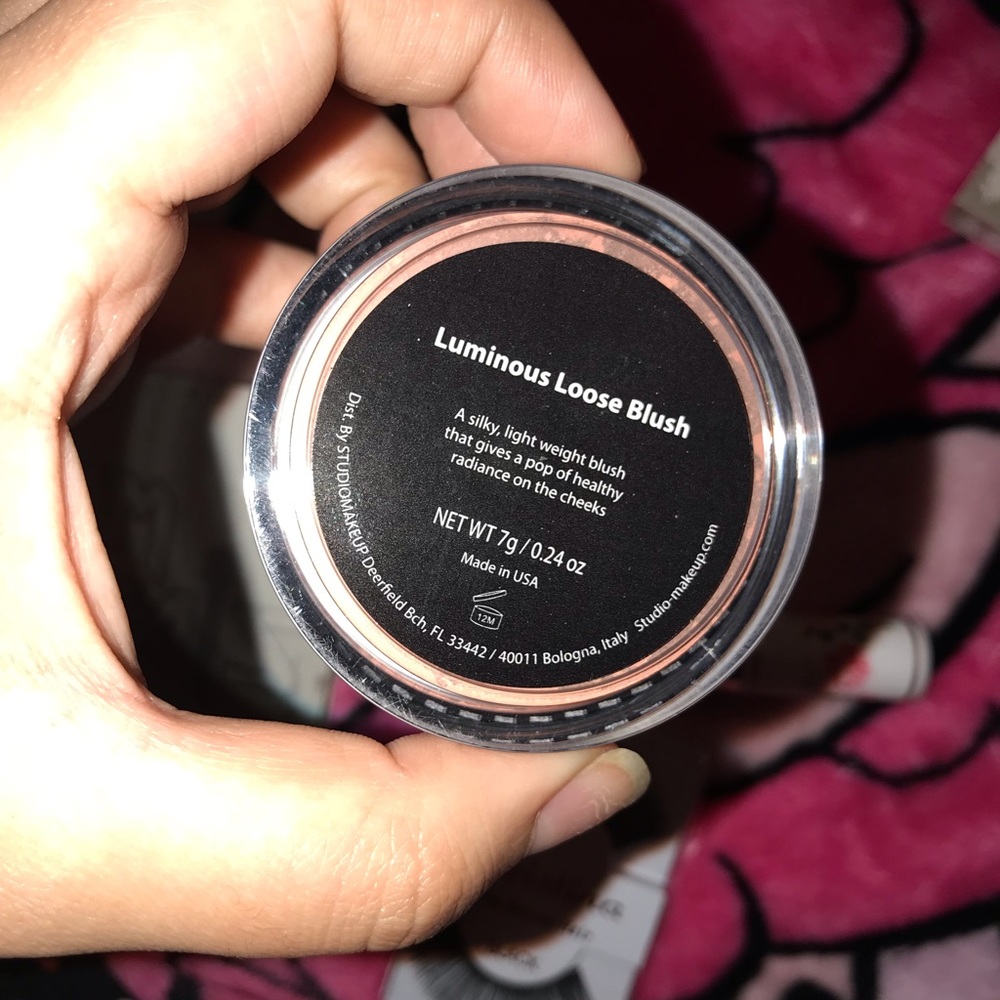 Makeup bundle - Picture 4 of 6